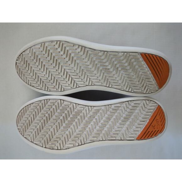 Under Armour Green Black Orange Runaway Low Sneakers 1297596-789] Men's Size 11 - Picture 4 of 7